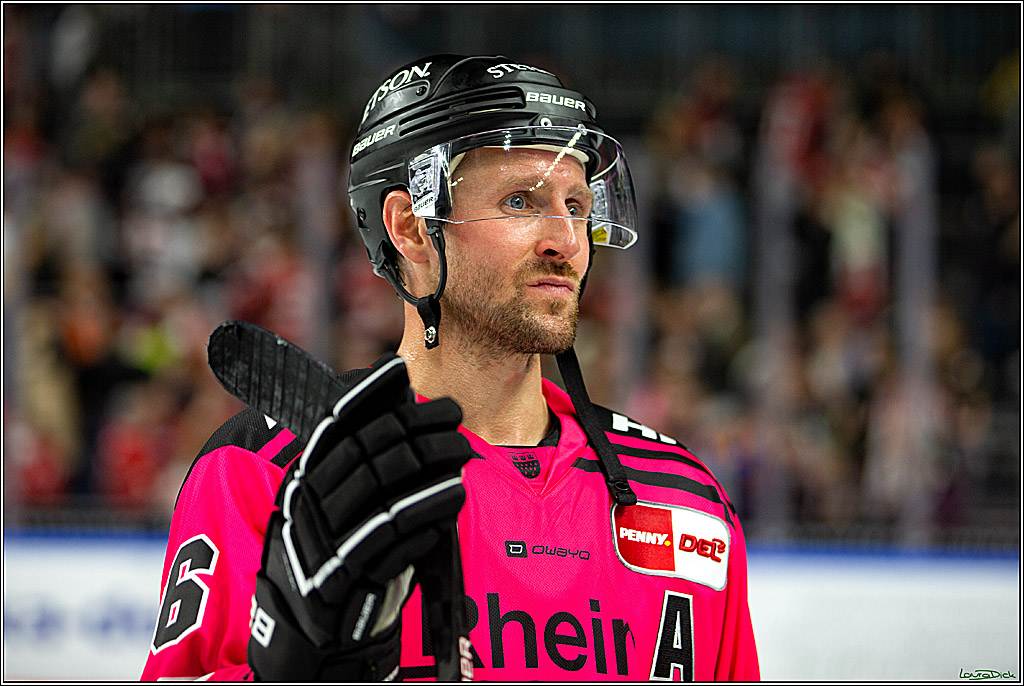 PENNY DEL; Koelner Haie- Eisbaeren Berlin; Koeln, 16.10.2022